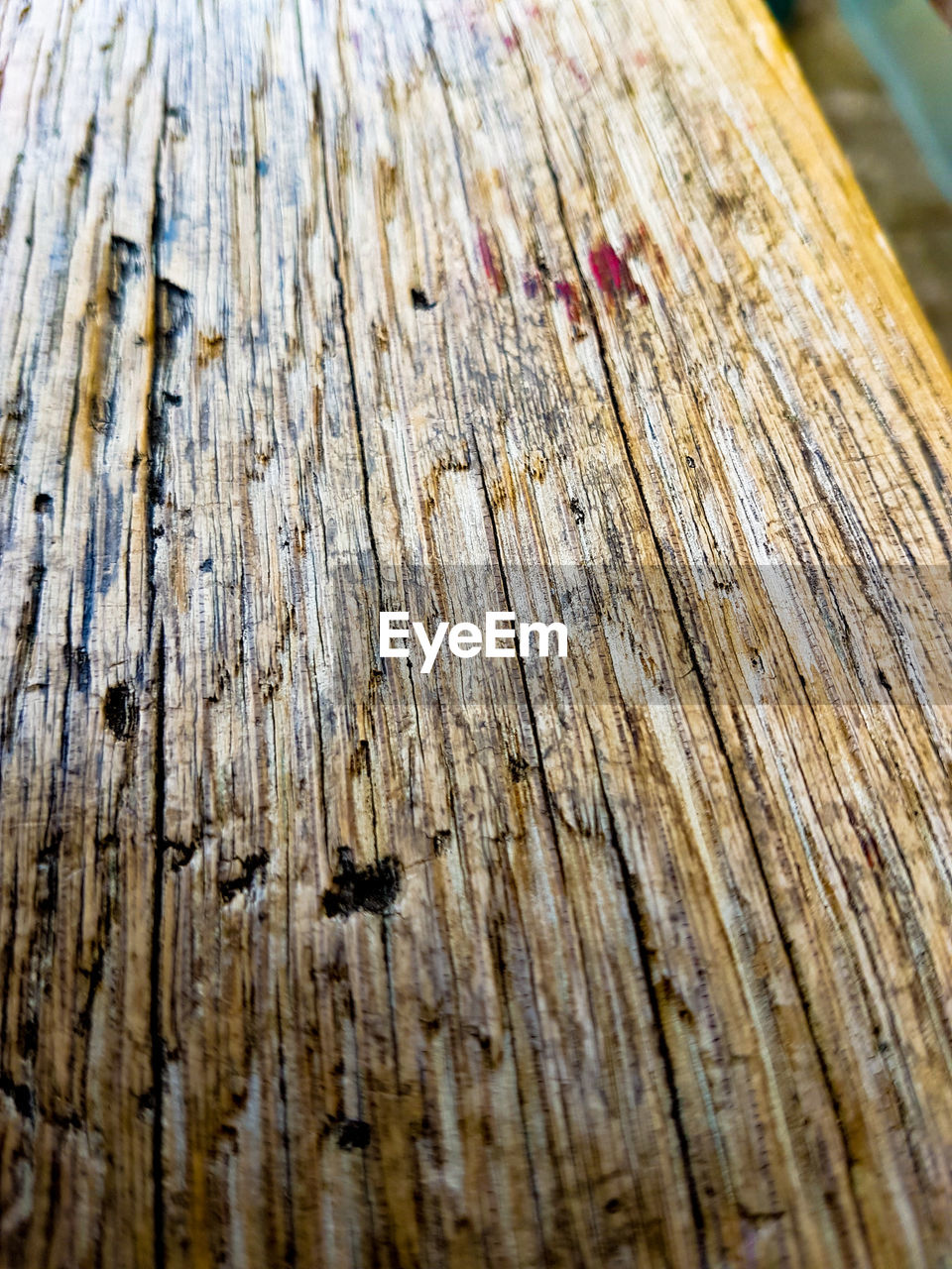 CLOSE-UP OF WOOD ON WOODEN SURFACE