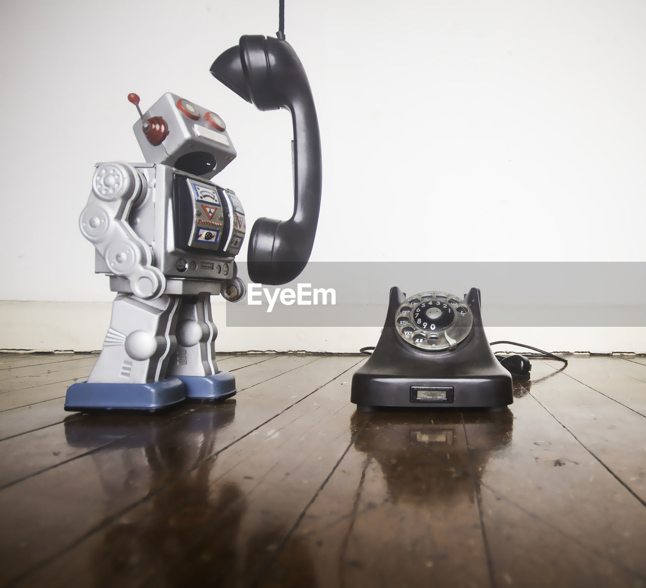 CLOSE-UP OF TELEPHONE ON TABLE