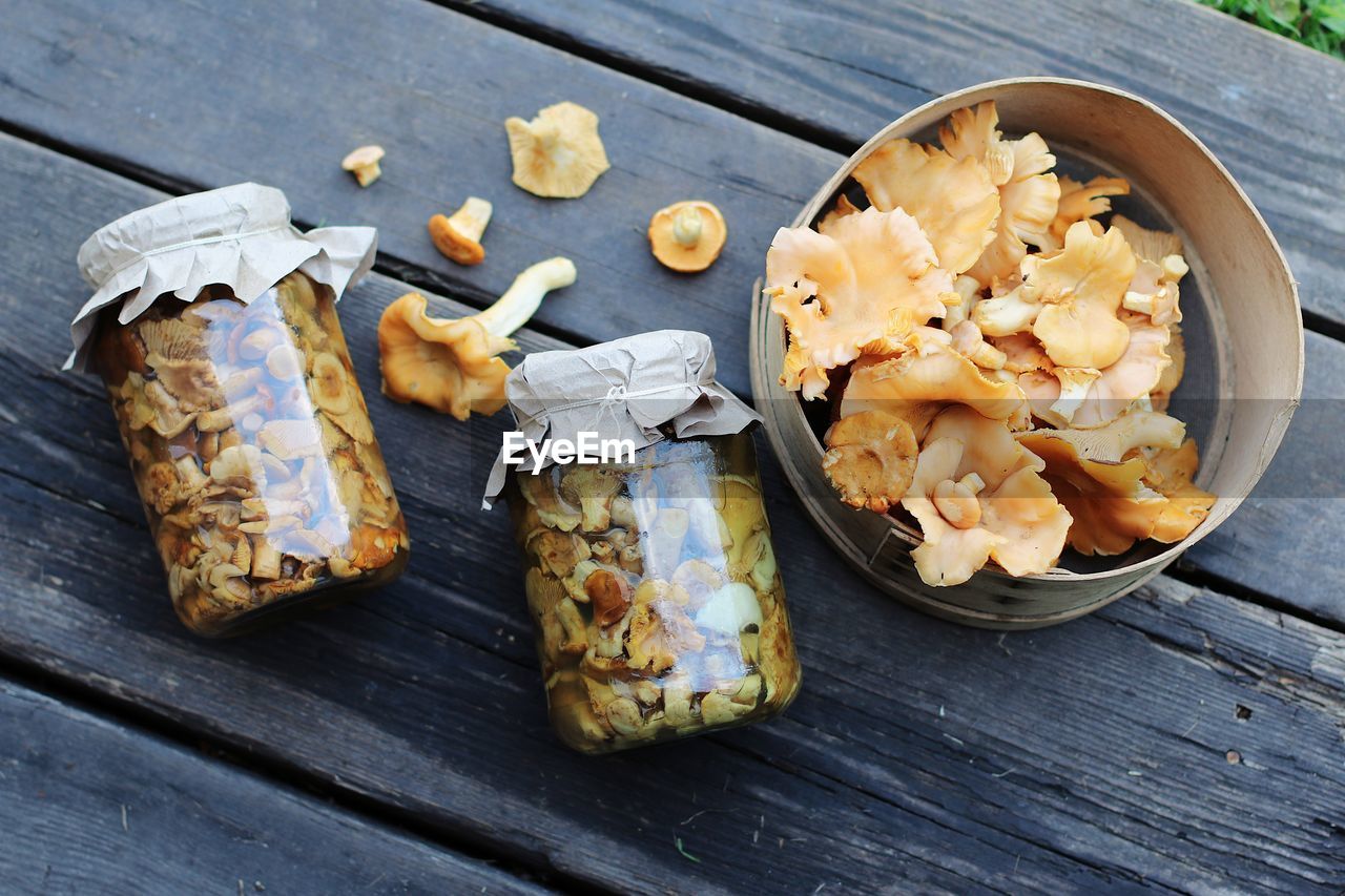 Canned chanterelle mushrooms