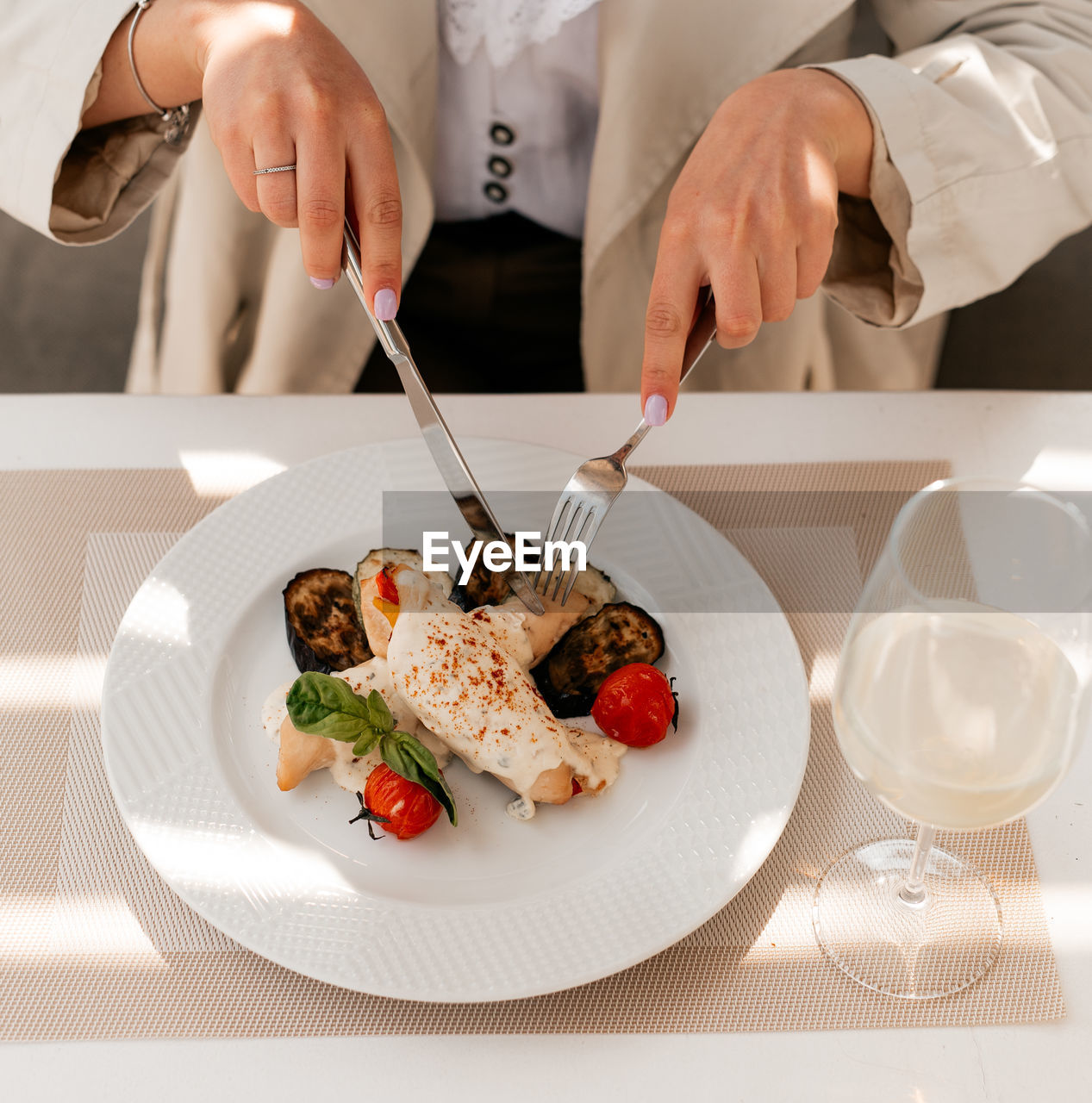 midsection of man preparing food