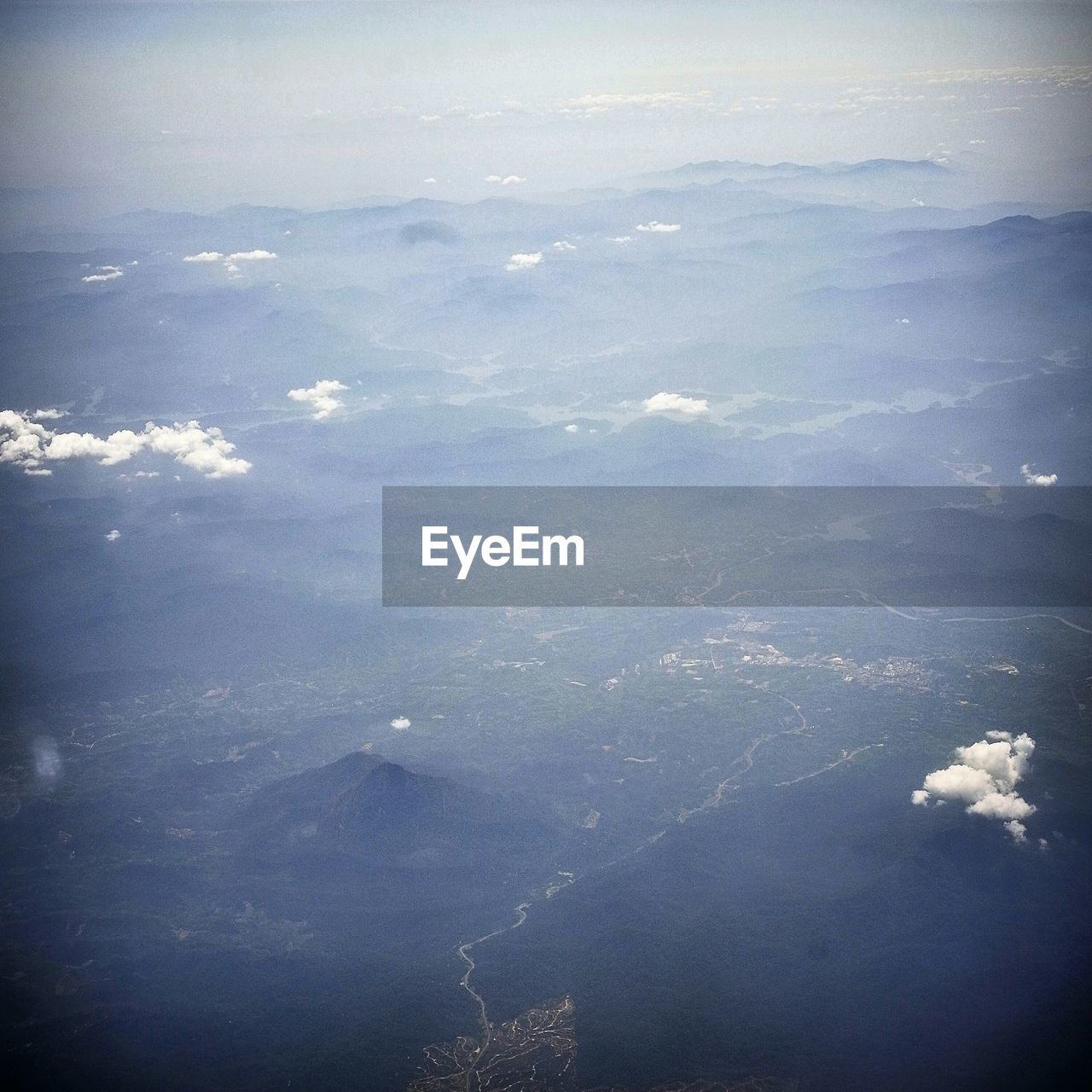 AERIAL VIEW OF LANDSCAPE AGAINST SKY