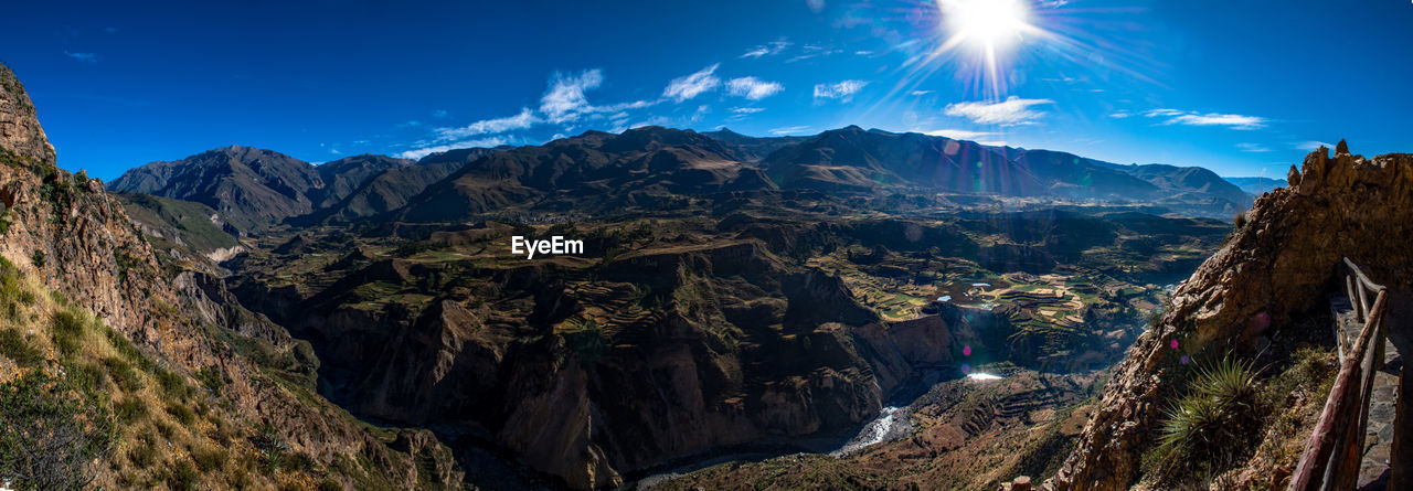 SCENIC VIEW OF MOUNTAIN RANGE AT THE NATURAL