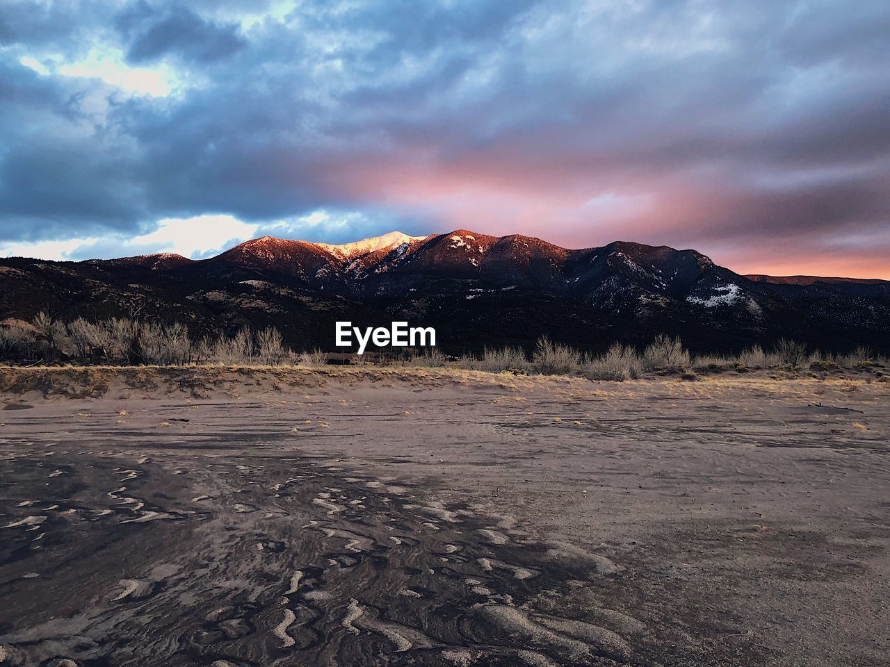 SCENIC VIEW OF LANDSCAPE DURING SUNSET