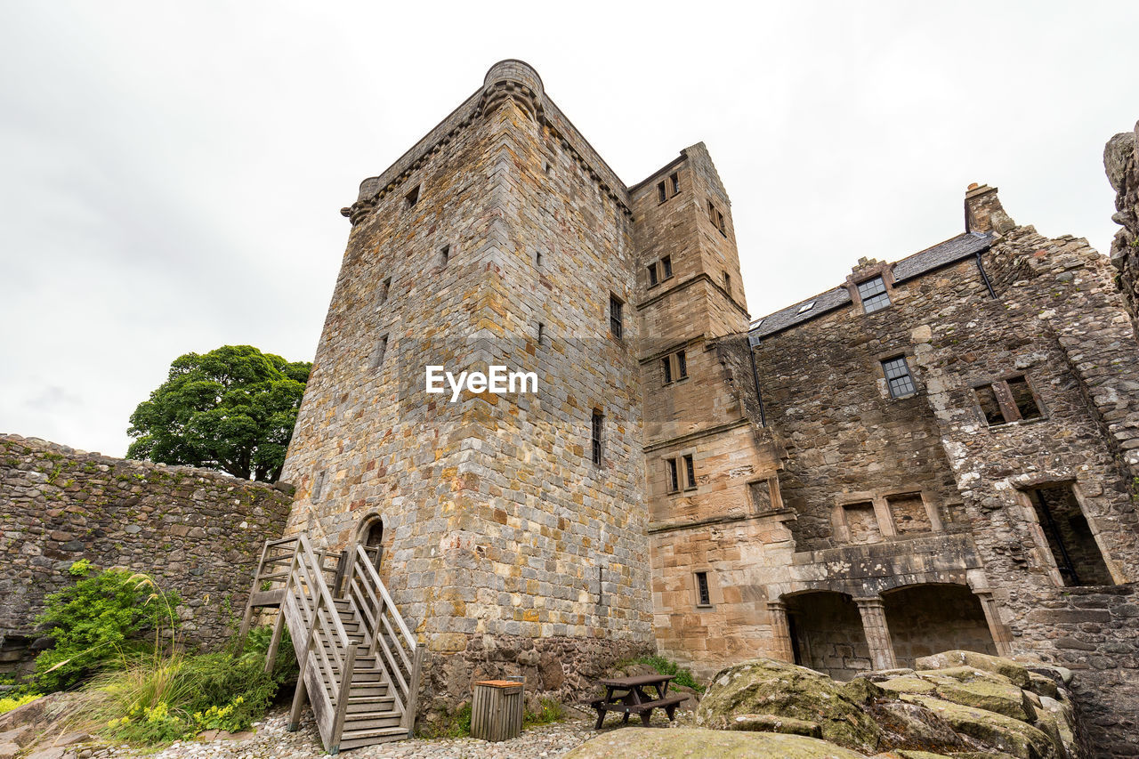 LOW ANGLE VIEW OF OLD RUIN BUILDING