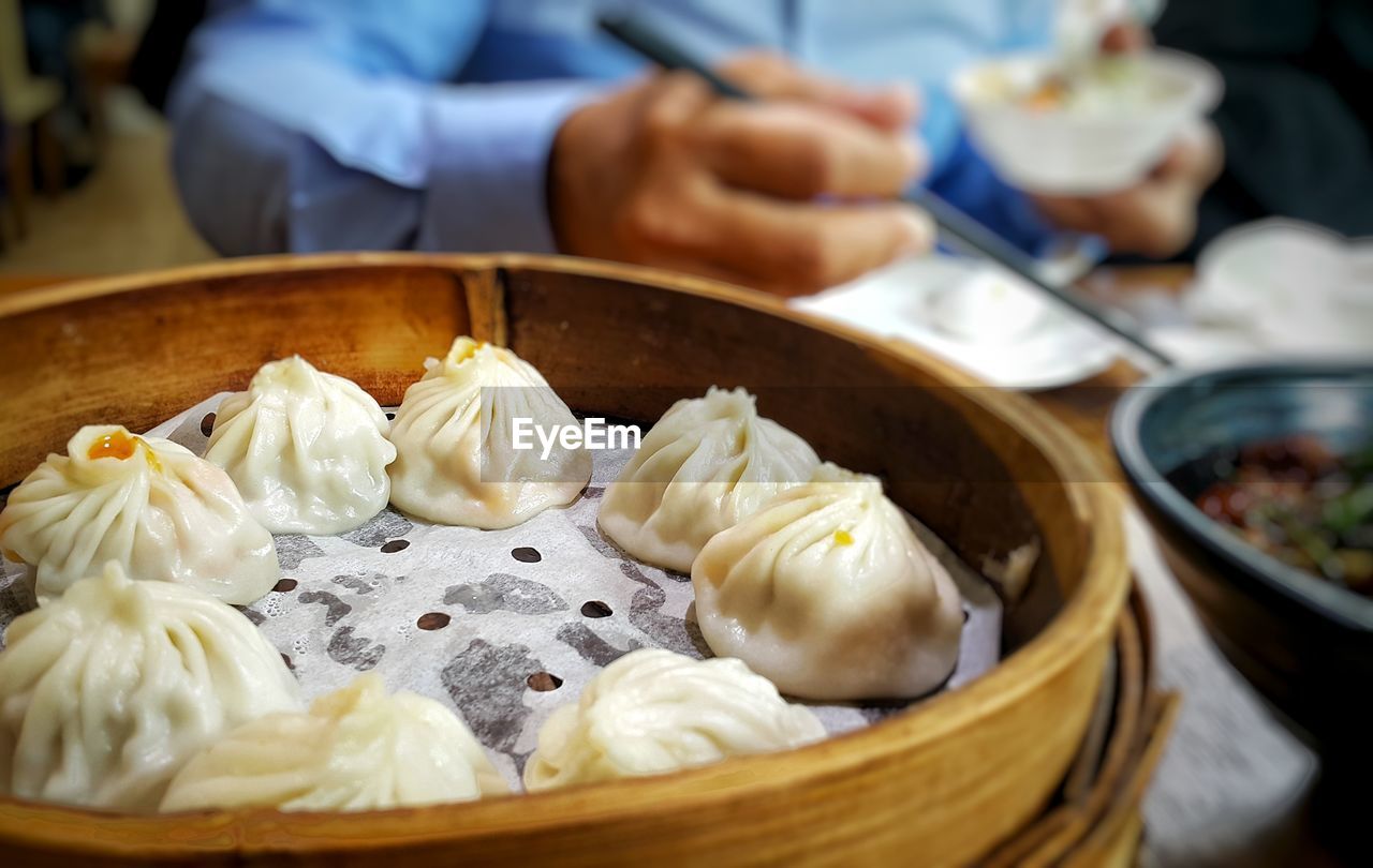 CLOSE-UP OF FOOD IN TRAY