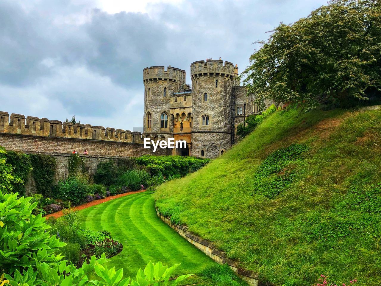 CASTLE AGAINST SKY