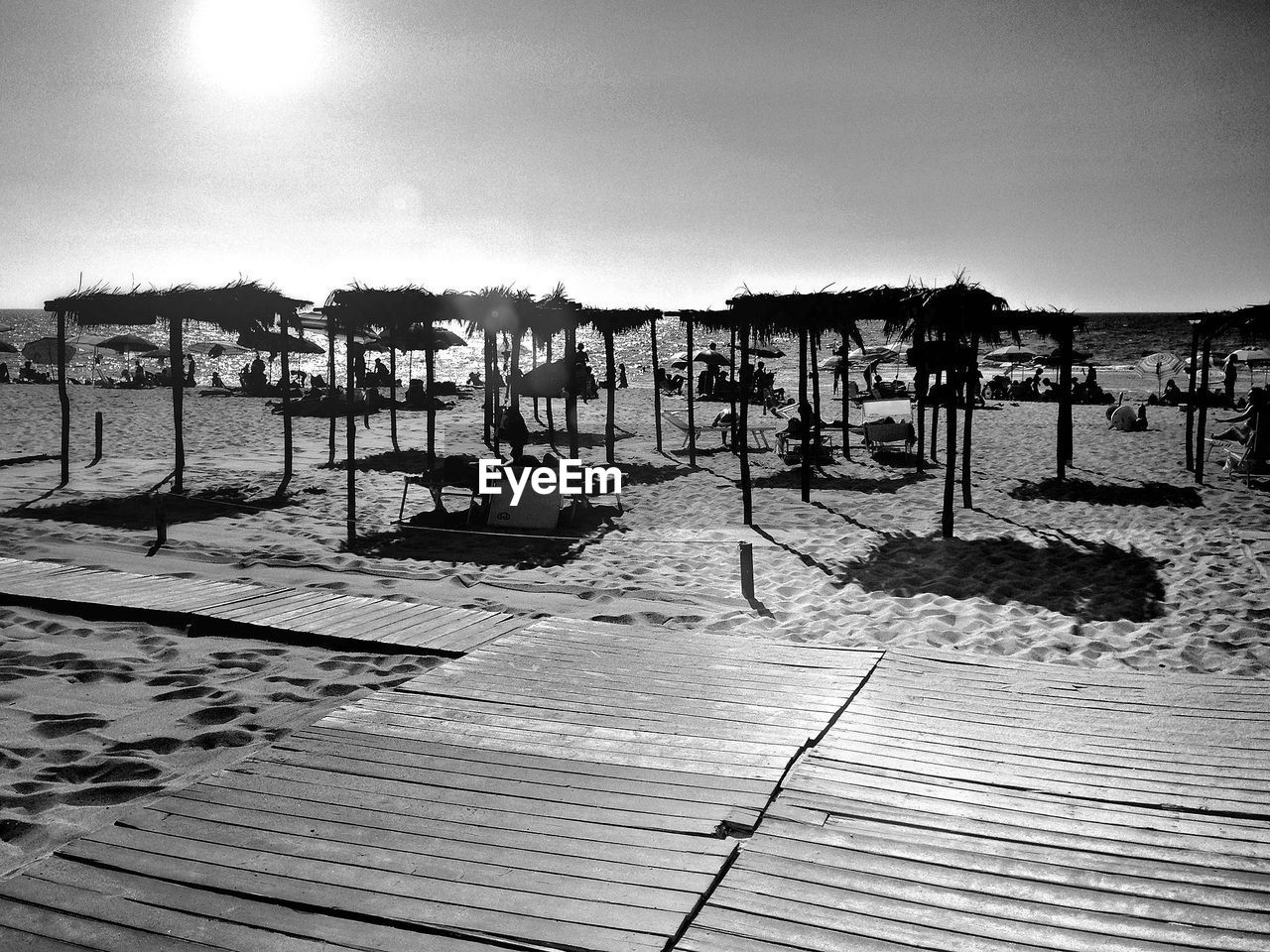 VIEW OF EMPTY ROAD