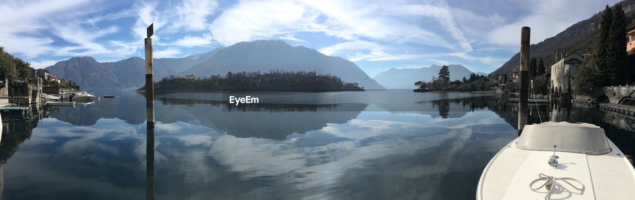 Panoramic view of lake and mountains against sky