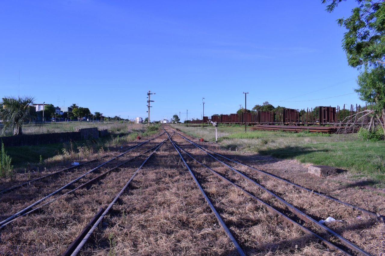 RAILROAD TRACK AGAINST SKY