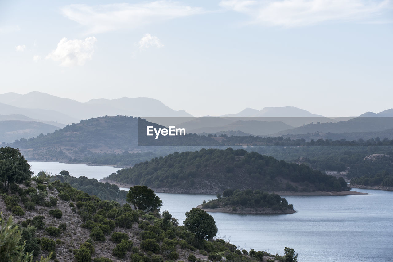 SCENIC VIEW OF RIVER AGAINST SKY