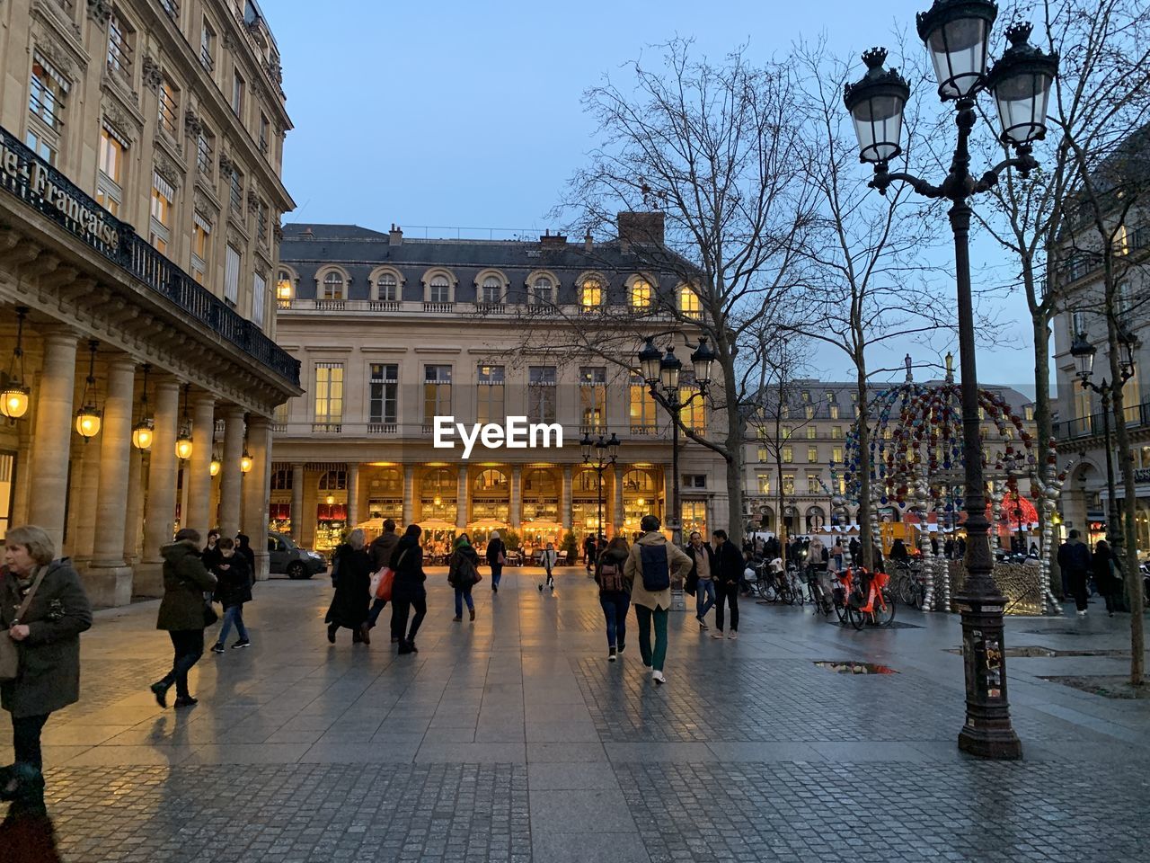 GROUP OF PEOPLE IN CITY STREET