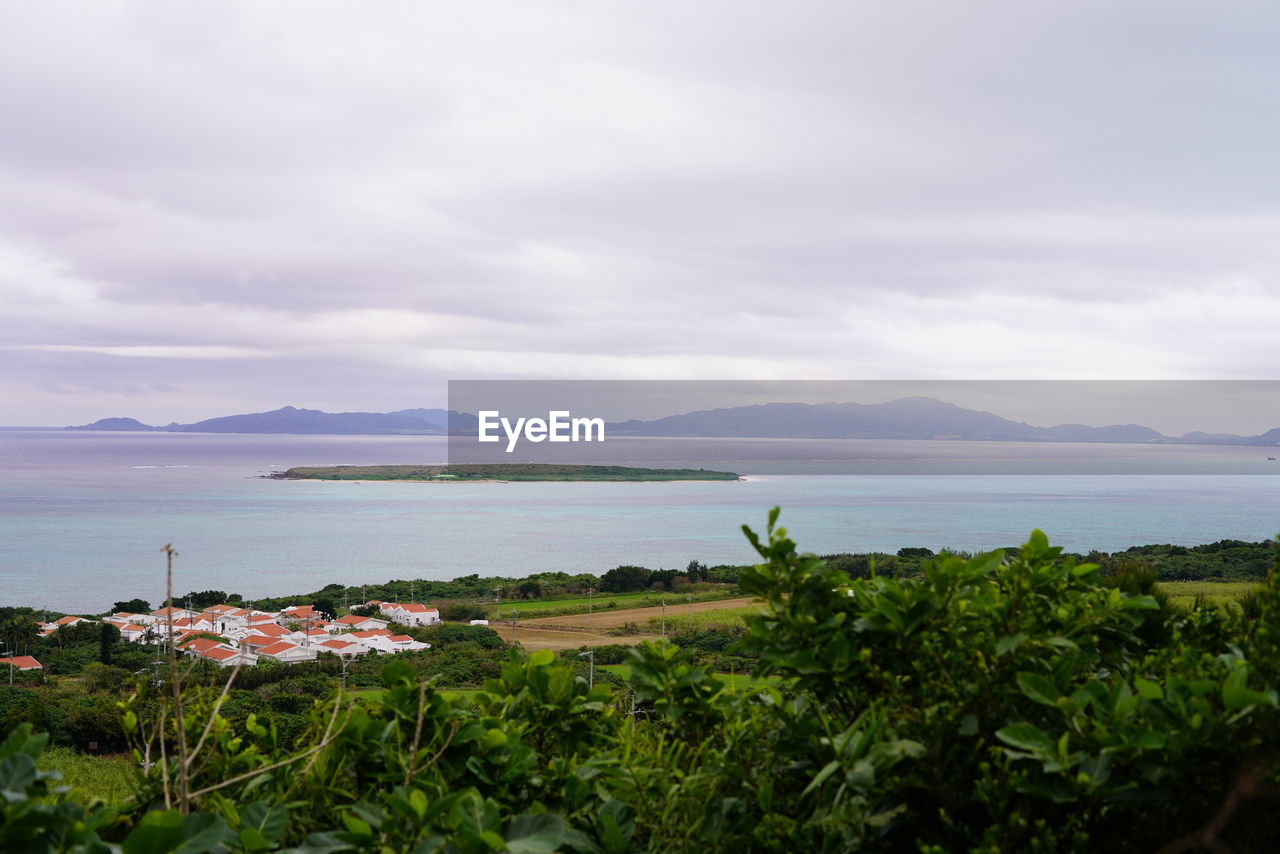 IDYLLIC VIEW OF SEA AGAINST SKY