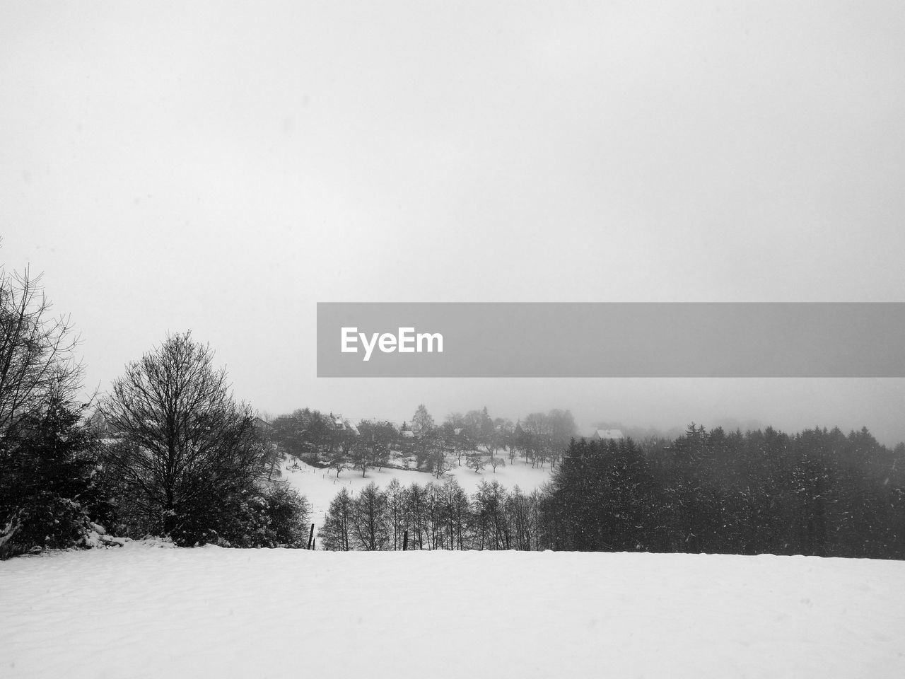 SCENIC VIEW OF LANDSCAPE AGAINST CLEAR SKY