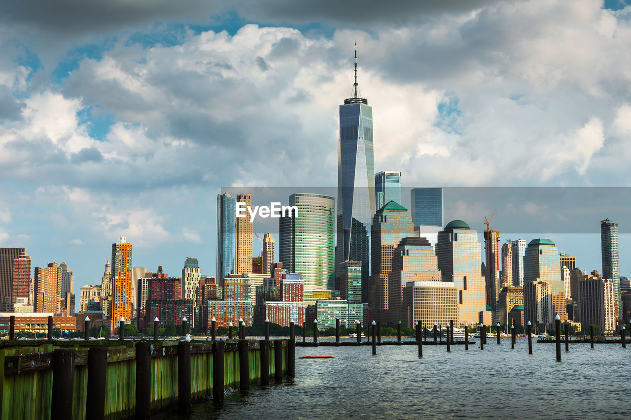 PANORAMIC VIEW OF BUILDINGS AGAINST SKY
