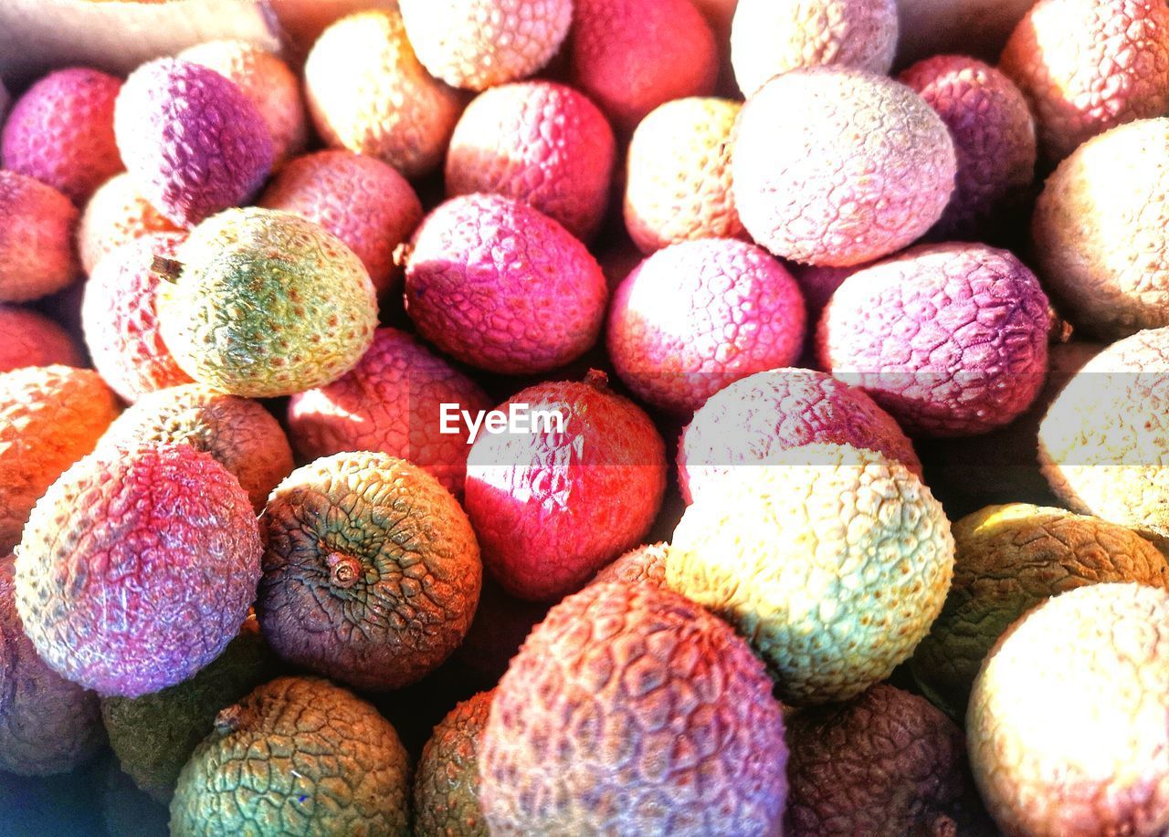 food, food and drink, large group of objects, produce, freshness, abundance, healthy eating, no people, wellbeing, full frame, fruit, still life, close-up, plant, backgrounds, for sale, multi colored, market, retail, high angle view, indoors