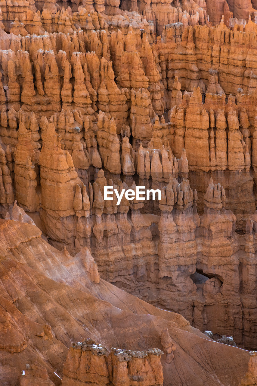 Far away zoom shot of bryce canyon national park of the hoodoos at inspiration point 