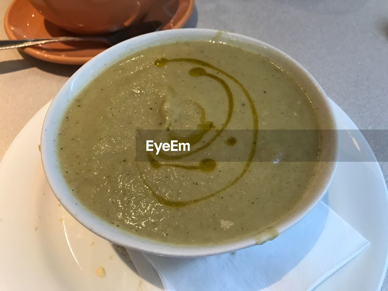 HIGH ANGLE VIEW OF SOUP