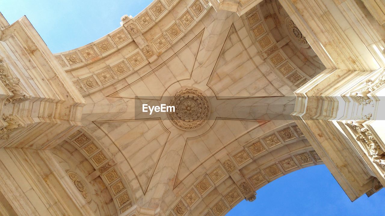 LOW ANGLE VIEW OF HISTORIC BUILDING