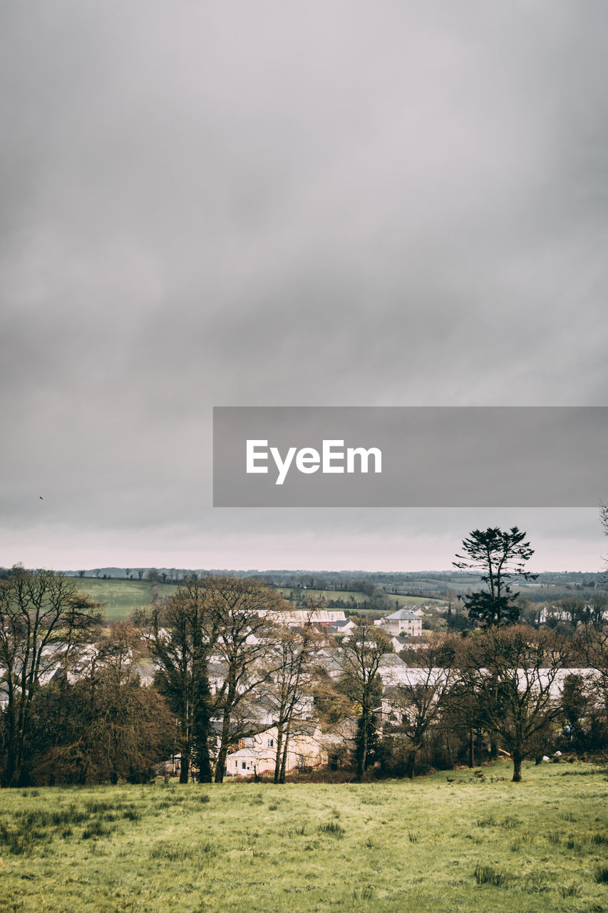 SCENIC VIEW OF LAND AGAINST SKY