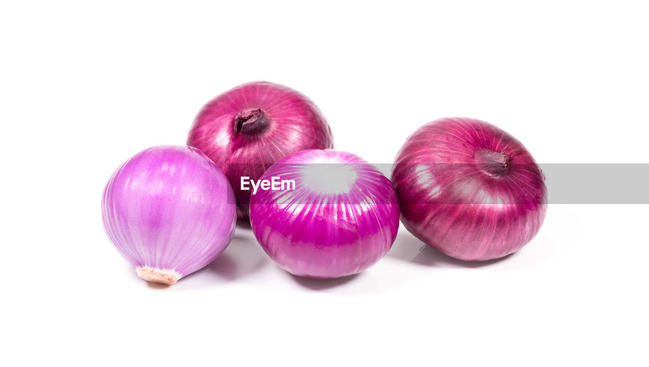 food and drink, food, freshness, purple, vegetable, onion, wellbeing, healthy eating, violet, cut out, plant, studio shot, white background, pink, indoors, produce, red onion, ingredient, flower, petal, no people, still life, raw food, garlic, organic, close-up, spanish onion, shallot, group of objects, magenta, spice