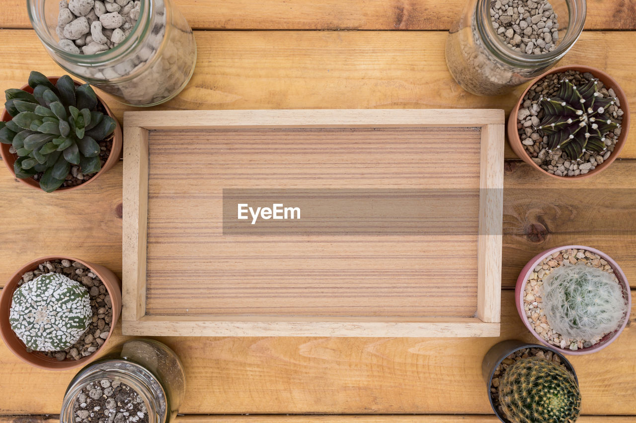 DIRECTLY ABOVE SHOT OF WOOD ON FLOOR