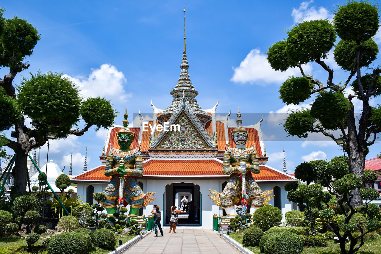 VIEW OF TEMPLE BUILDING