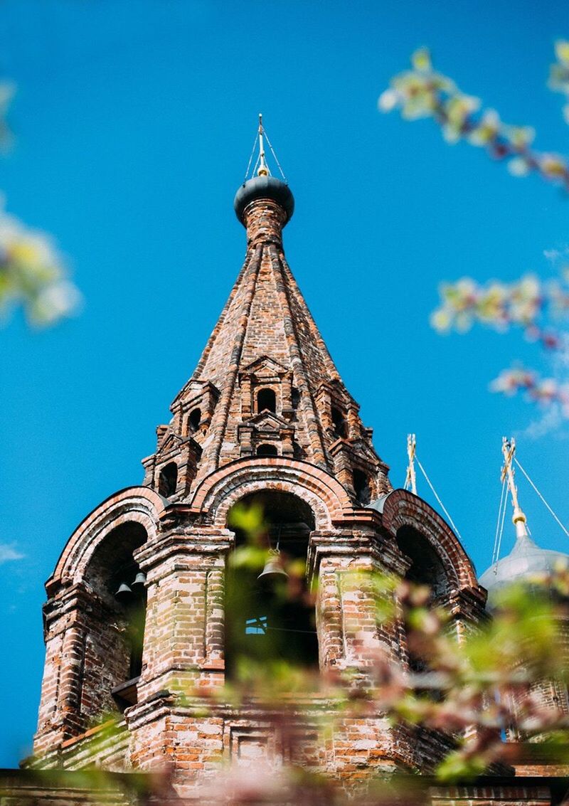 LOW ANGLE VIEW OF HISTORICAL BUILDING AGAINST SKY