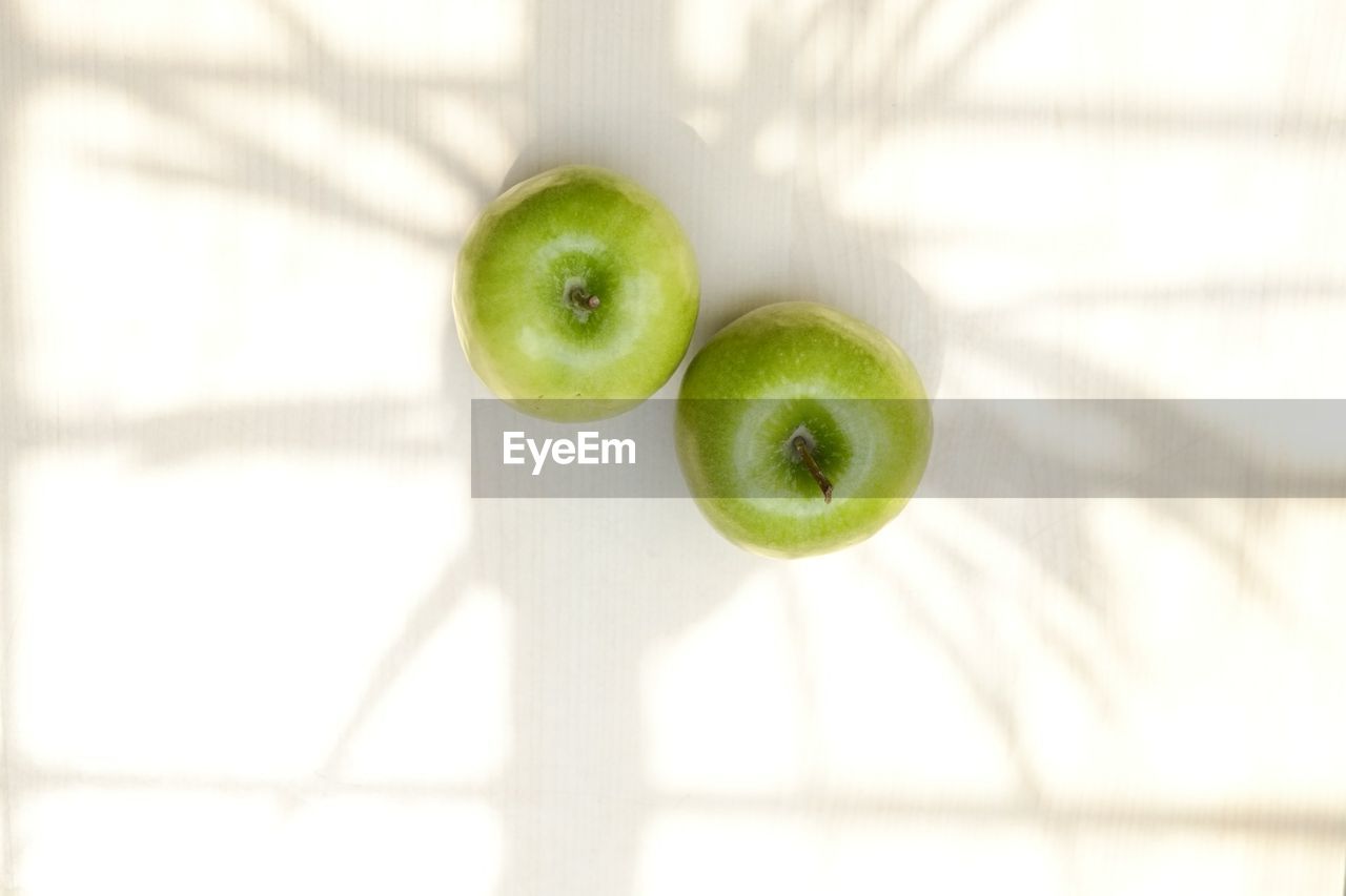 Directly above shot of apples on table