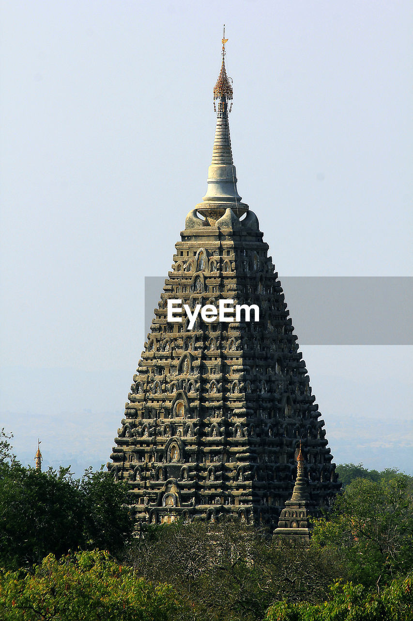 View of temple building against sky