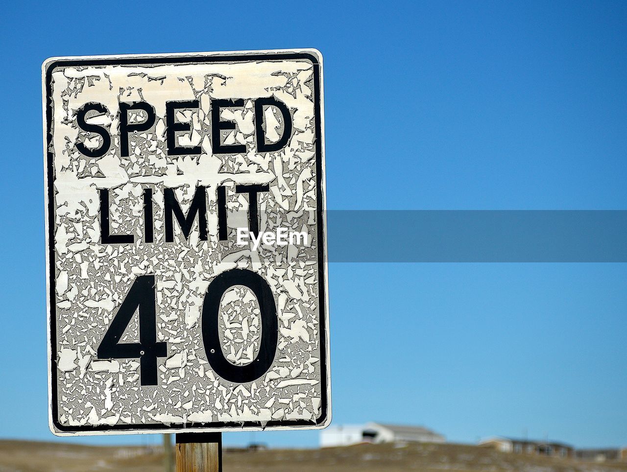 Speed limit on a county road in wyoming