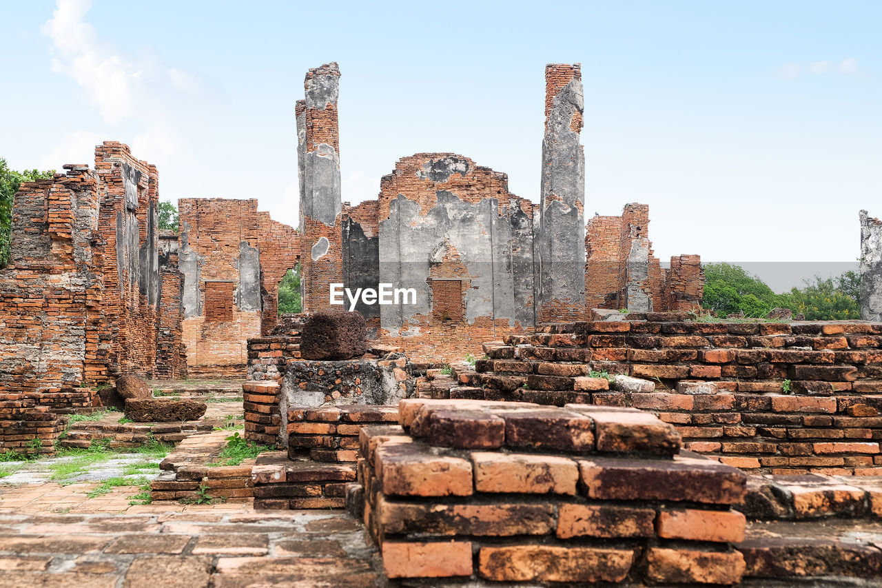 Ancient old ruin temples at ayutthaya historical park