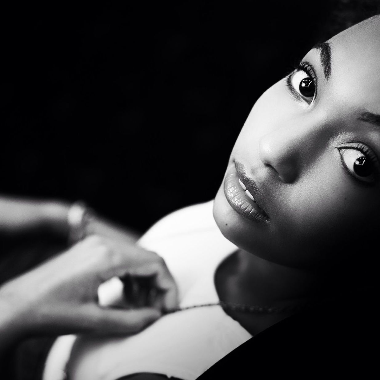 CLOSE-UP PORTRAIT OF YOUNG WOMAN WITH EYES CLOSED