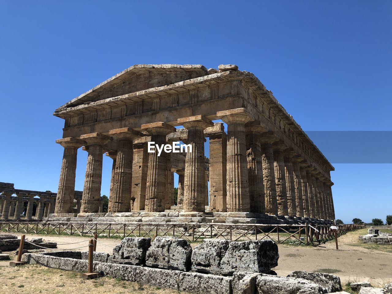 Ruins of greek temple of paestum - it