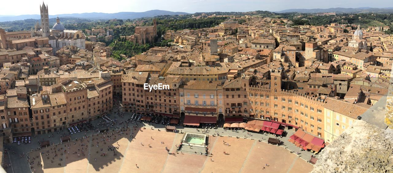 Townscape seen from piazza del campo