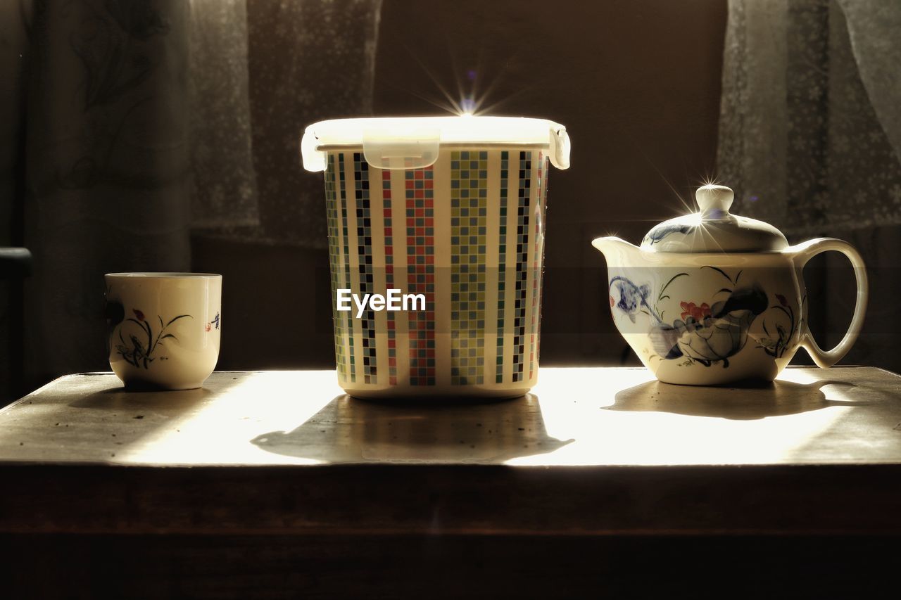 CLOSE-UP OF COFFEE SERVED ON TABLE