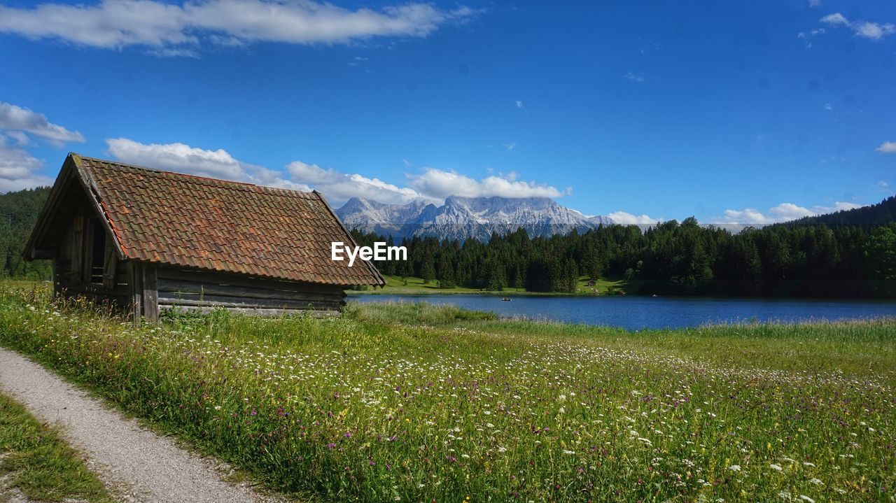 Geroldsee with alpine panorama