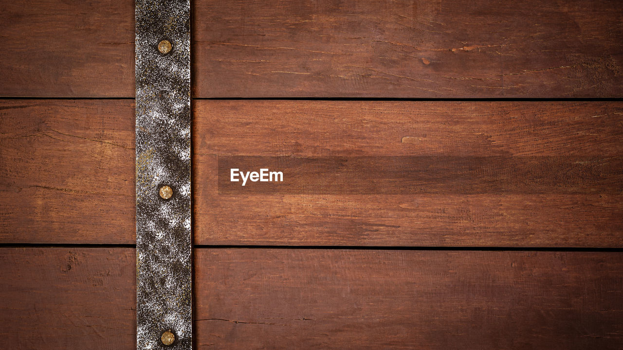 FULL FRAME SHOT OF WOODEN FLOORING