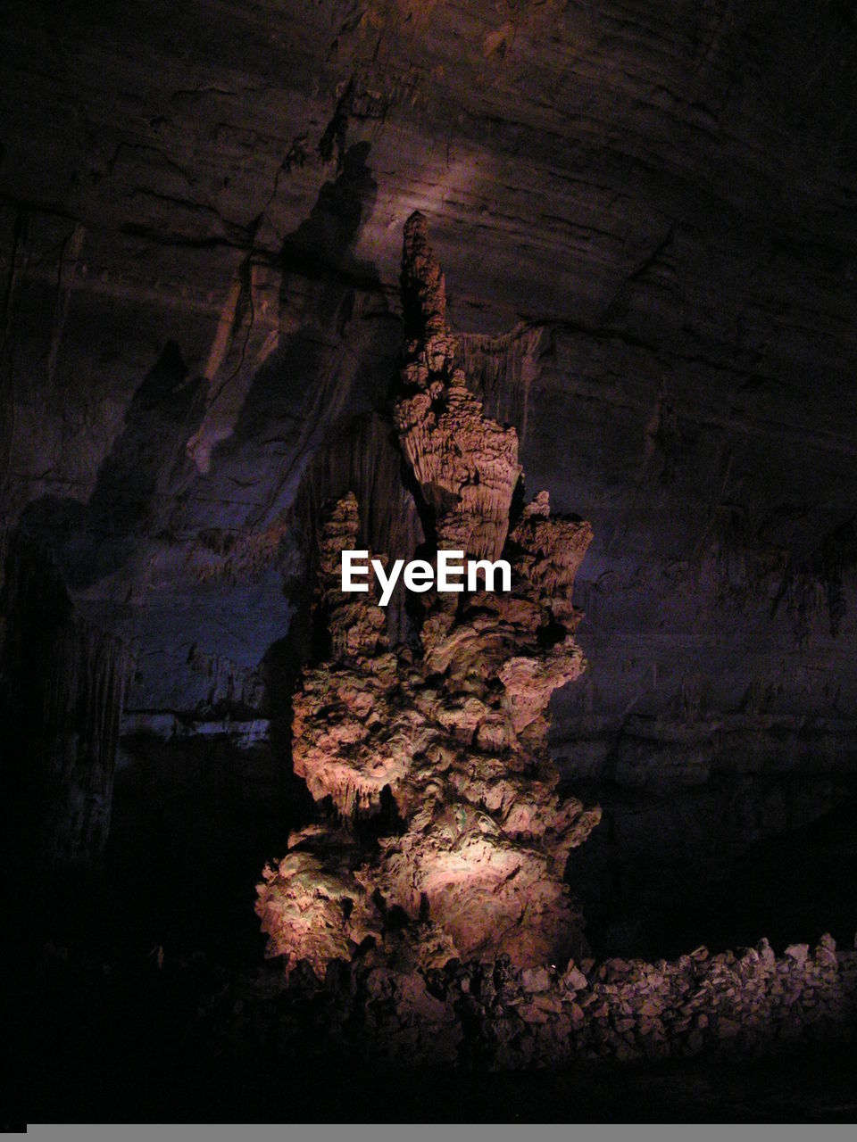 National Park "Grutas de Cacahuamilpa" Artificial Light Caverns Mexico Beauty In Nature Caves Grottoes Light And Shadow Nature Rocks Stalactites Travel Destinations