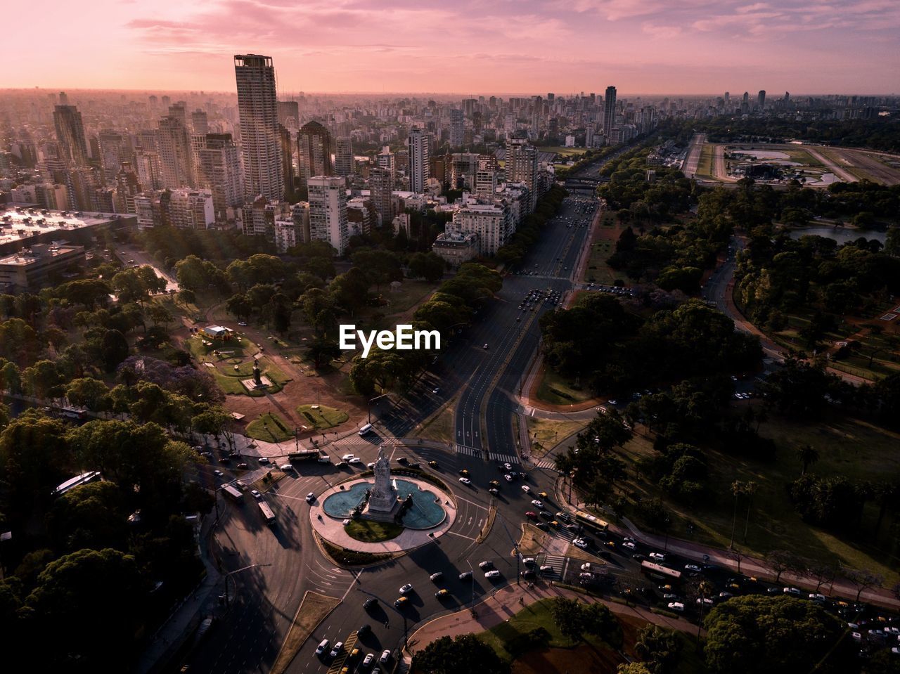 HIGH ANGLE VIEW OF CITY AGAINST SKY