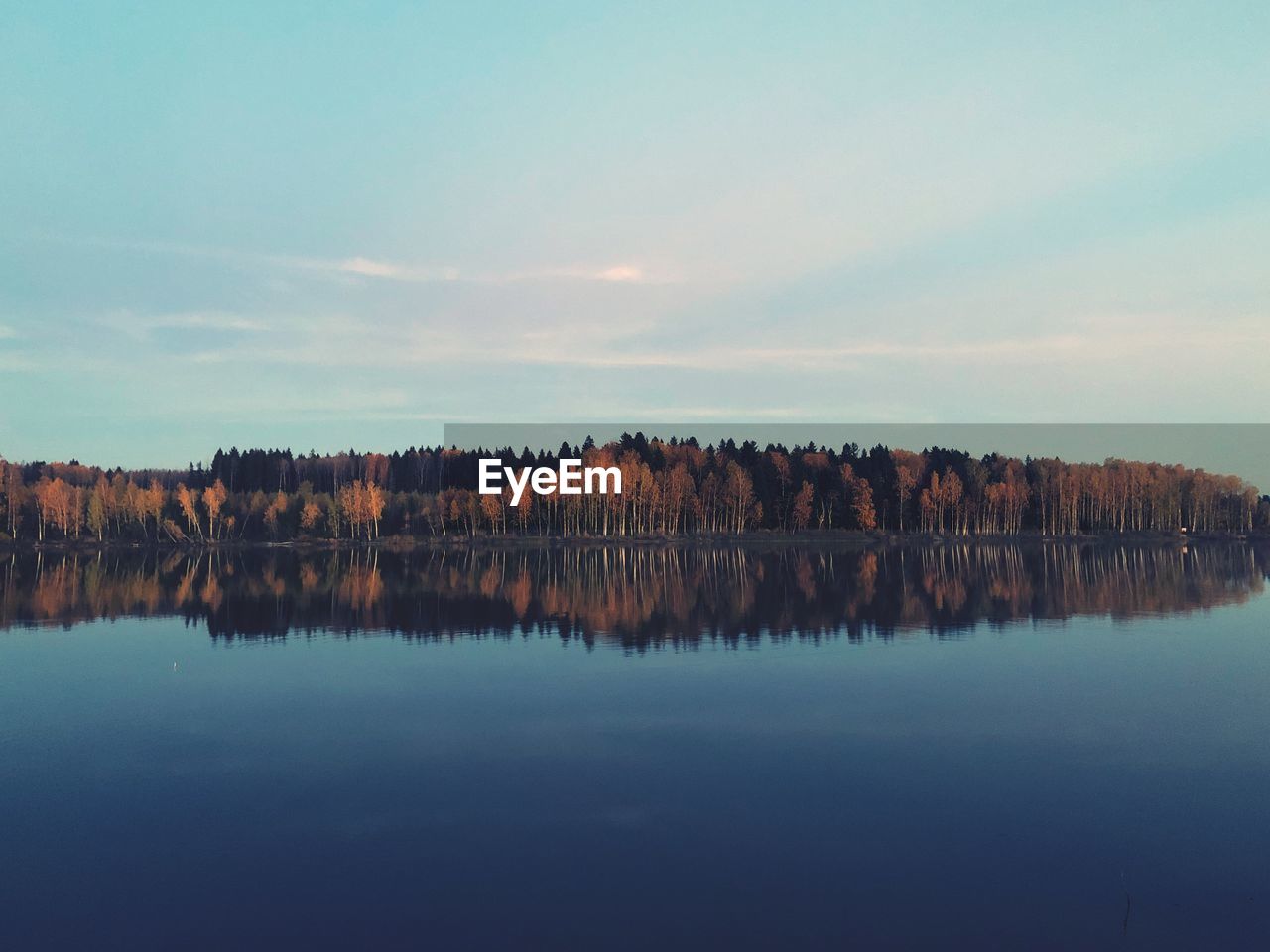 Panoramic view of lake against sky