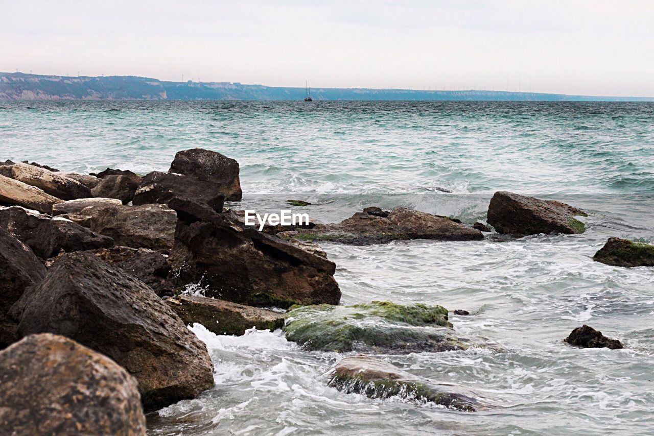 SCENIC VIEW OF BEACH