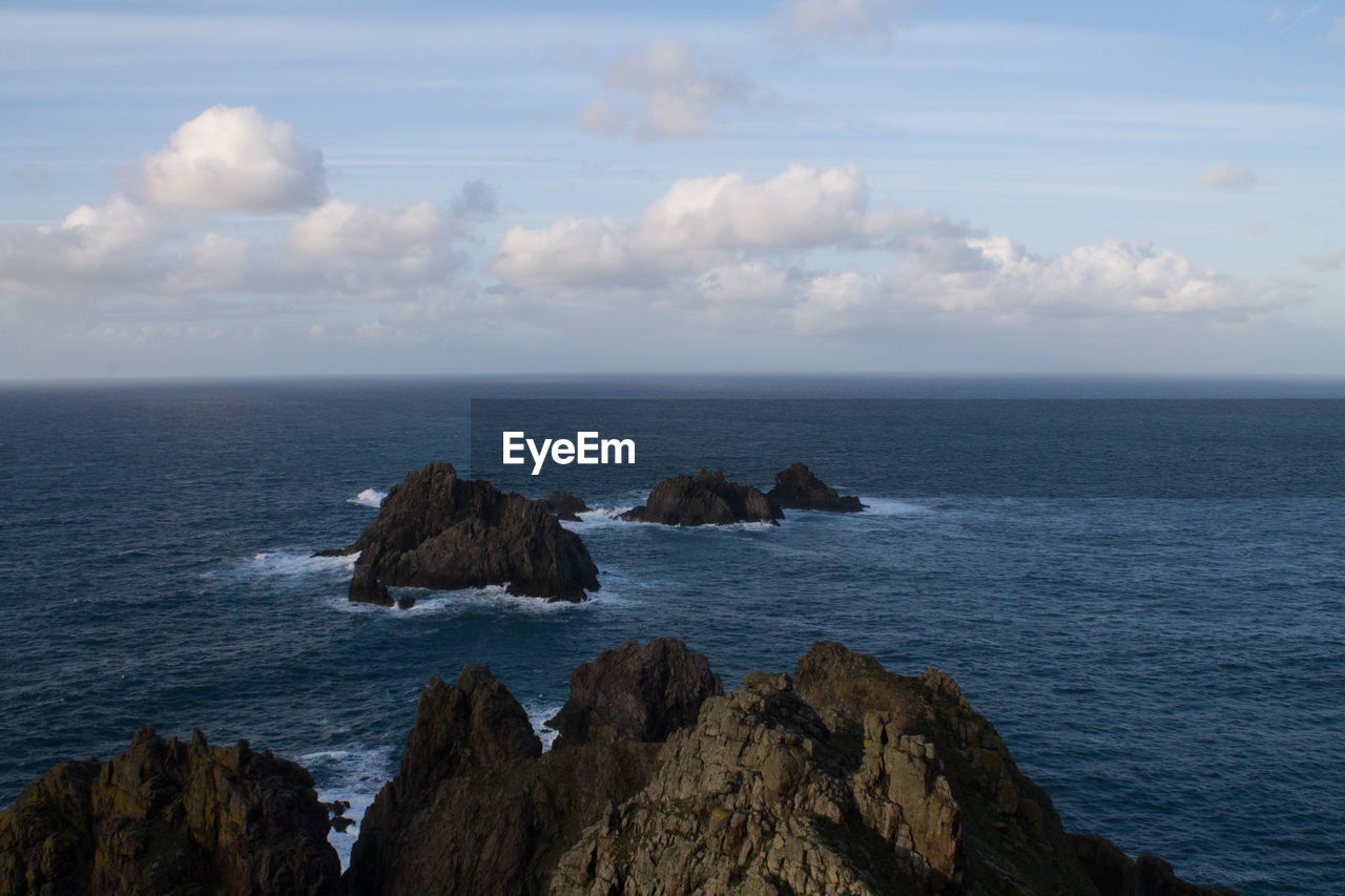 Scenic view of cloudy sky over sea