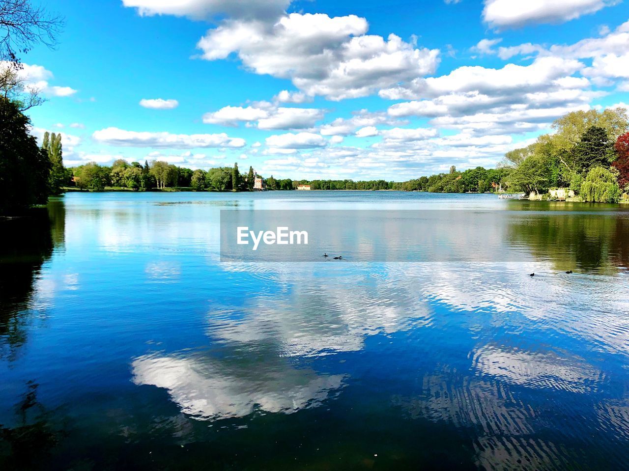 VIEW OF LAKE AGAINST SKY