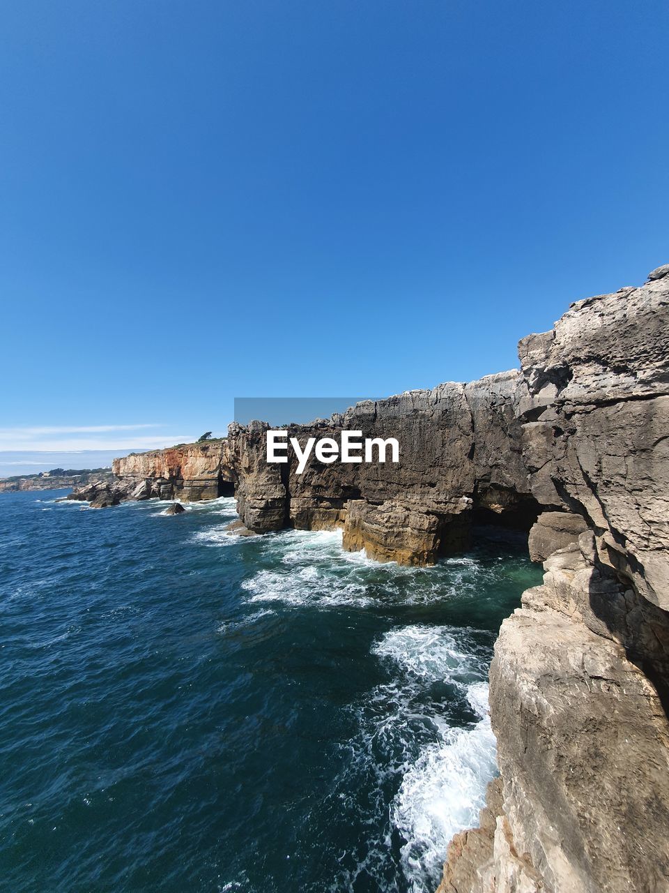 Scenic view in boca do inferno in cascais, portugal