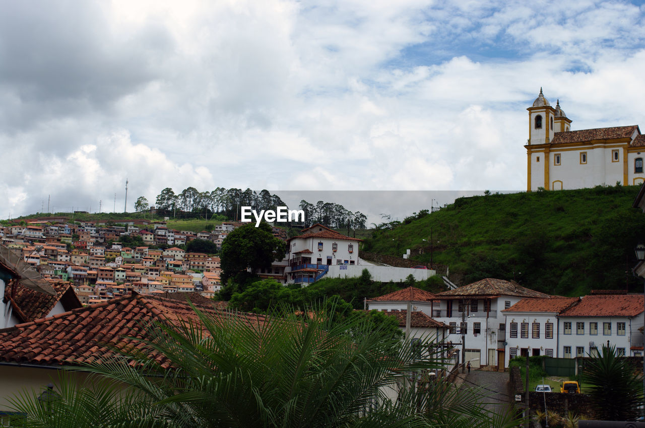 Due to the large amount of gold found in ouro preto, this lovely city was covered with churches