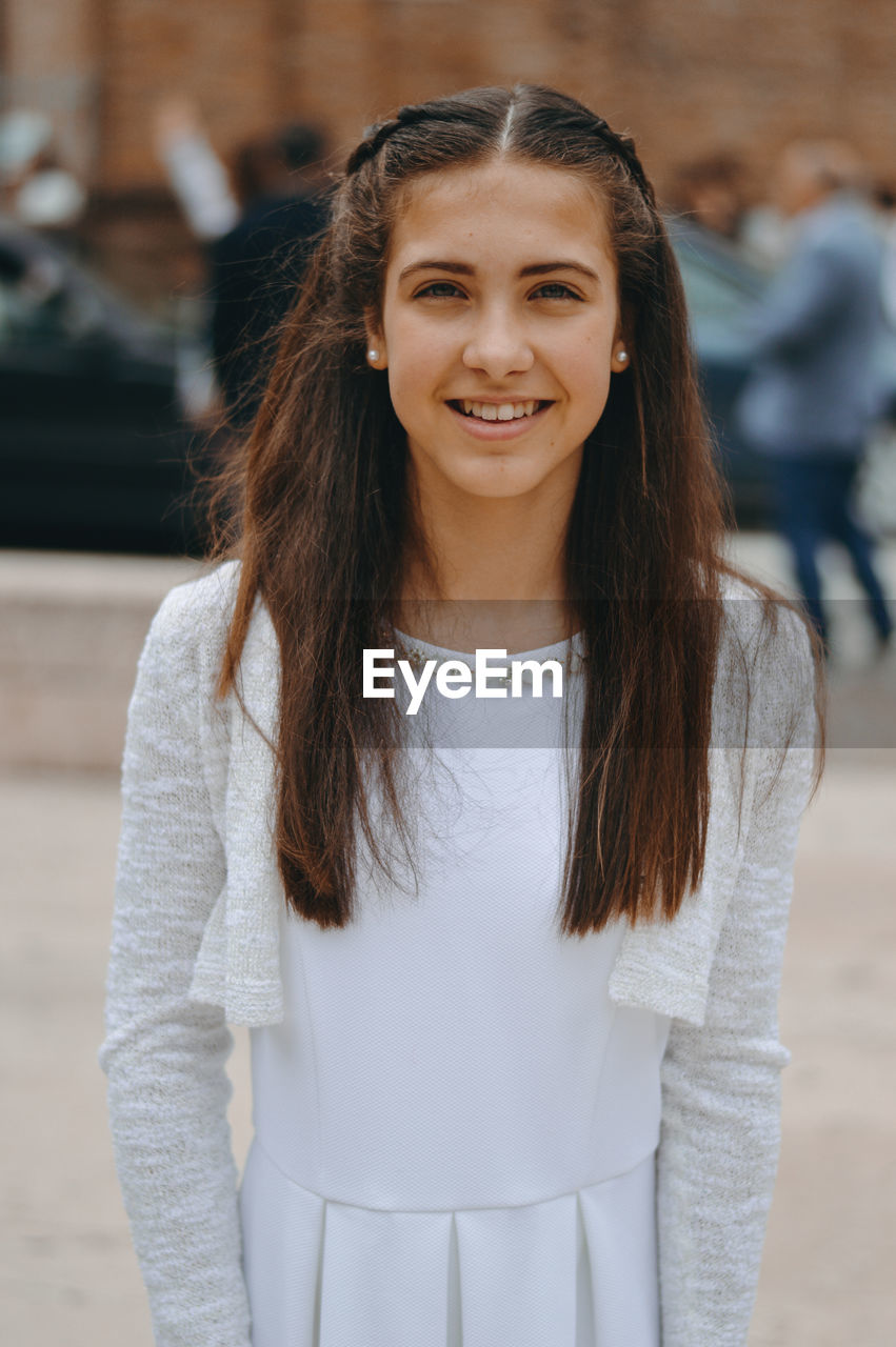 Portrait of smiling teenage girl