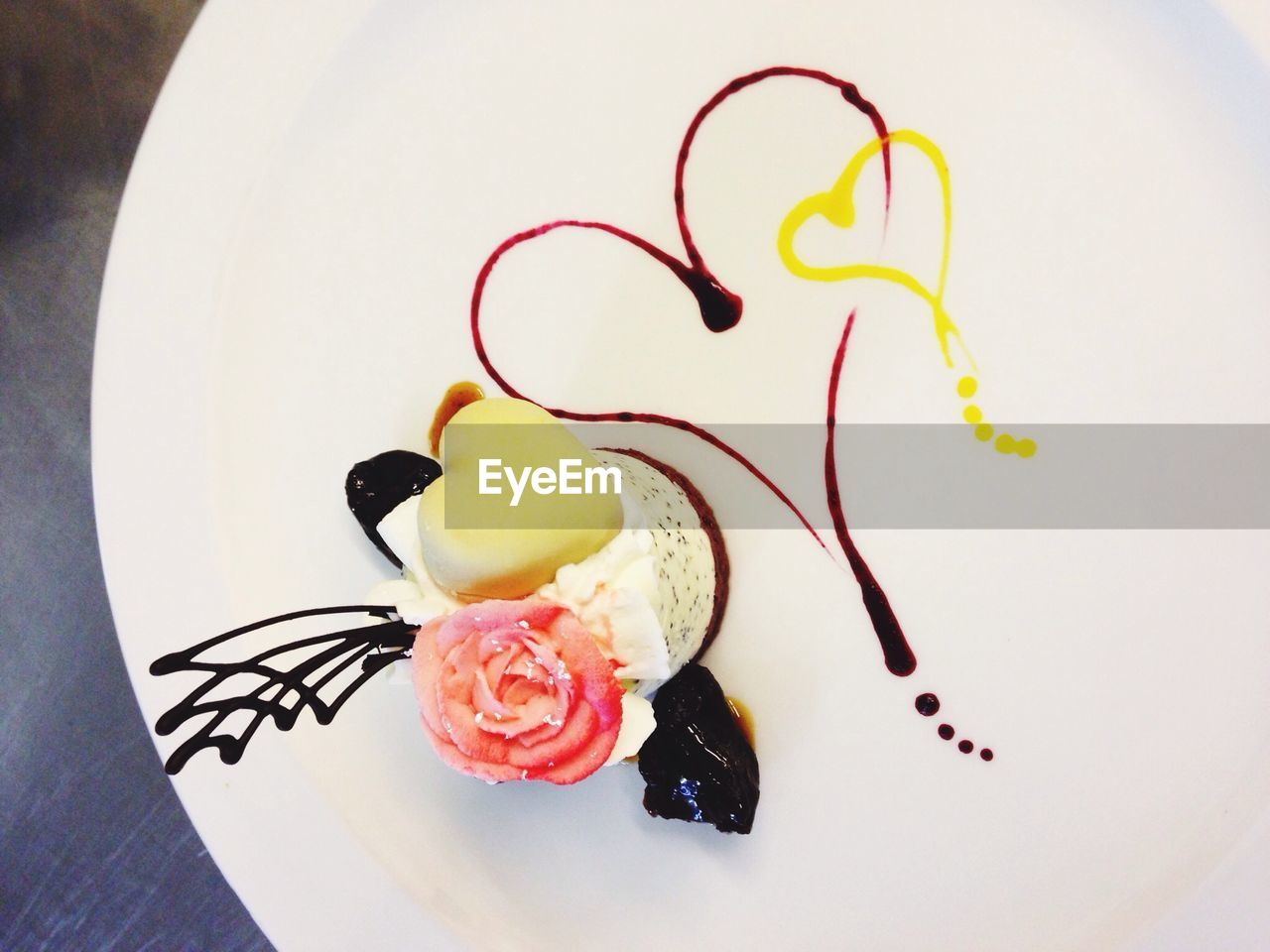 Decoration on plate