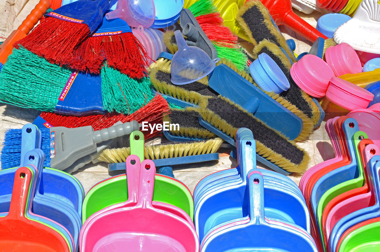 CLOSE-UP OF COLORFUL PLASTIC