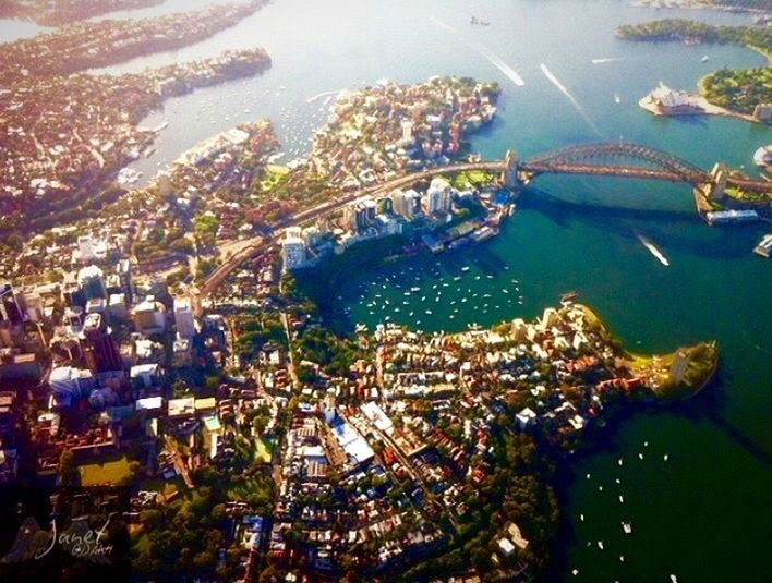 HIGH ANGLE VIEW OF SEA BY BAY