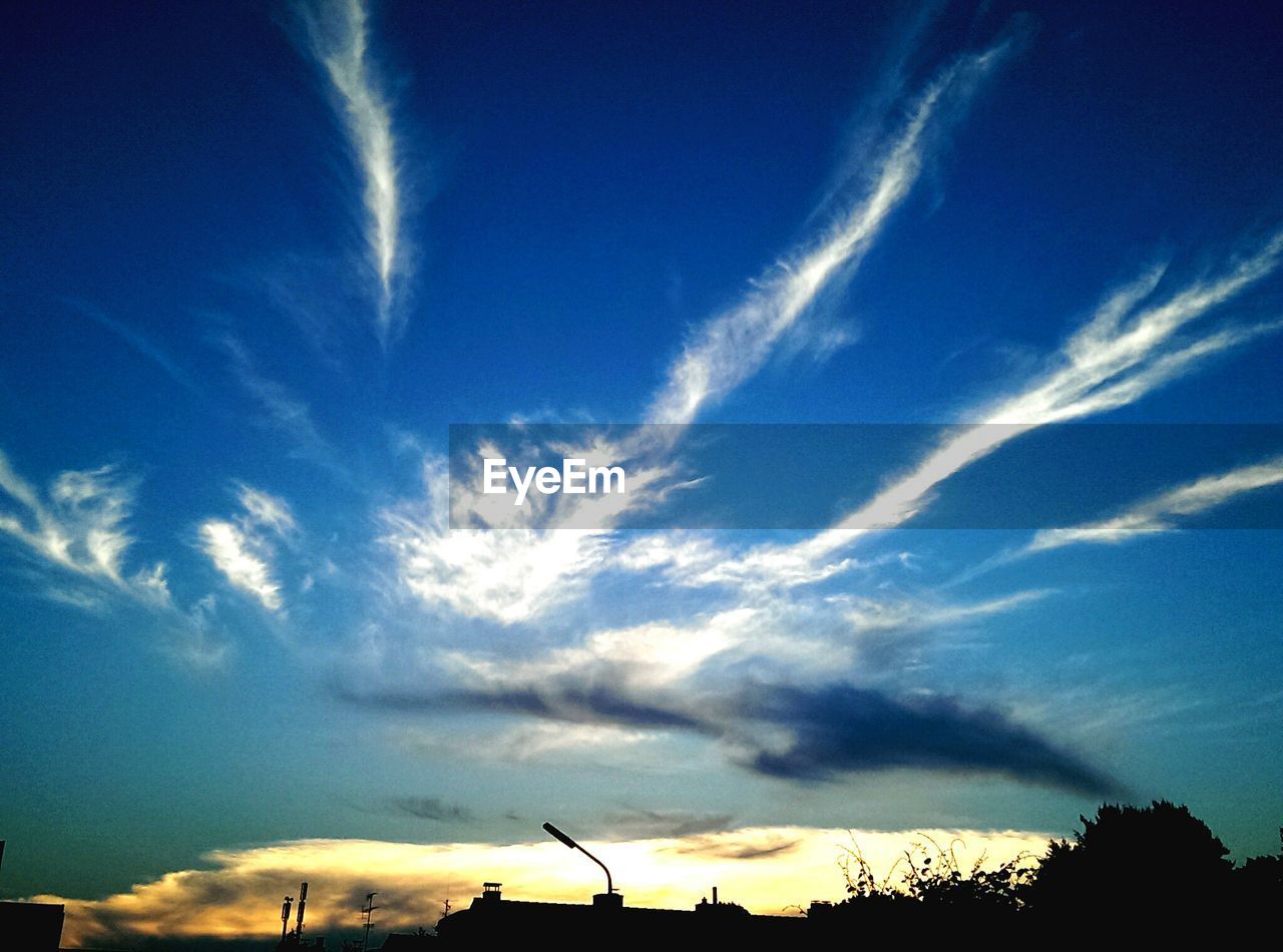 LOW ANGLE VIEW OF SKY AT SUNSET